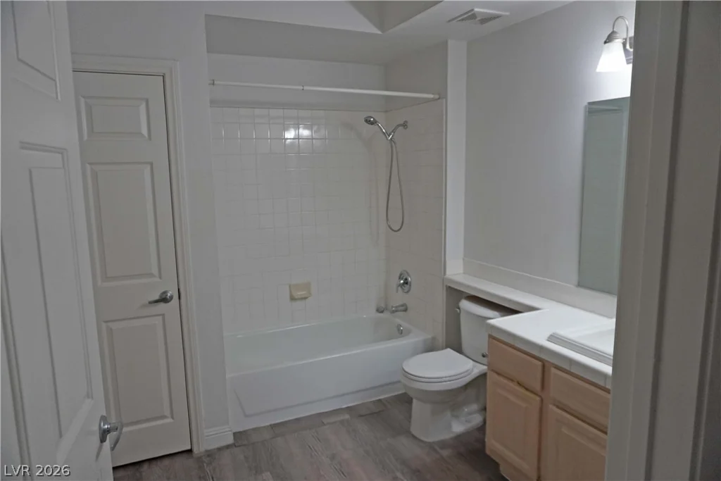 5250 Rainbow, Las Vegas, NV 89118