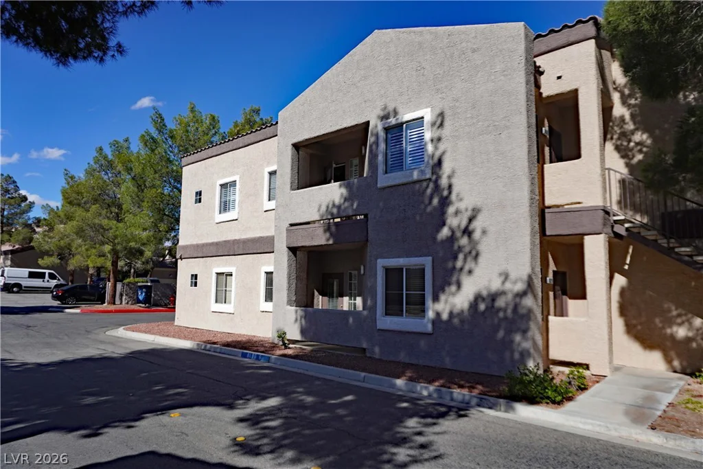 5250 Rainbow, Las Vegas, NV 89118