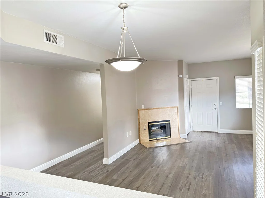 5250 Rainbow, Las Vegas, NV 89118