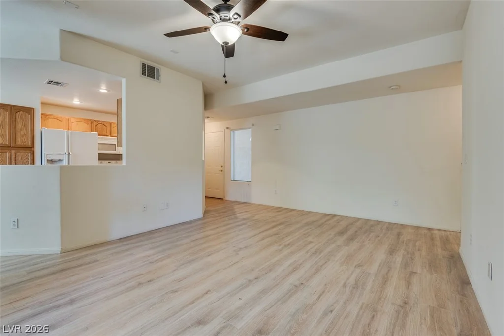 1705 Sky Of Red, Las Vegas, NV 89128