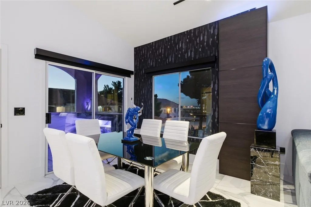 700 Carnegie, Henderson, NV 89052