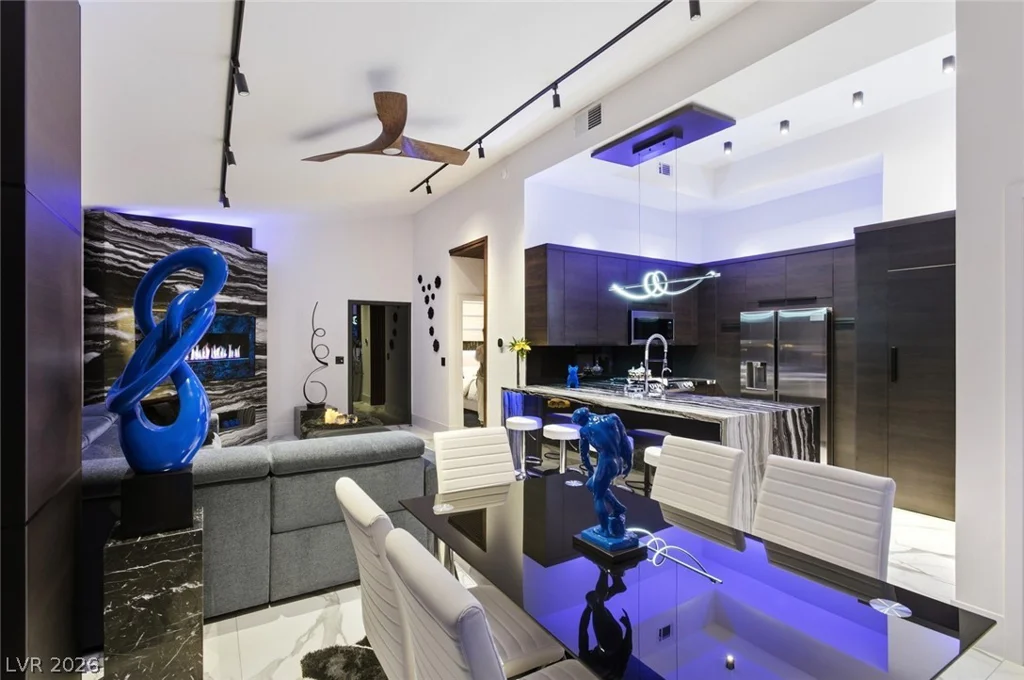 700 Carnegie, Henderson, NV 89052