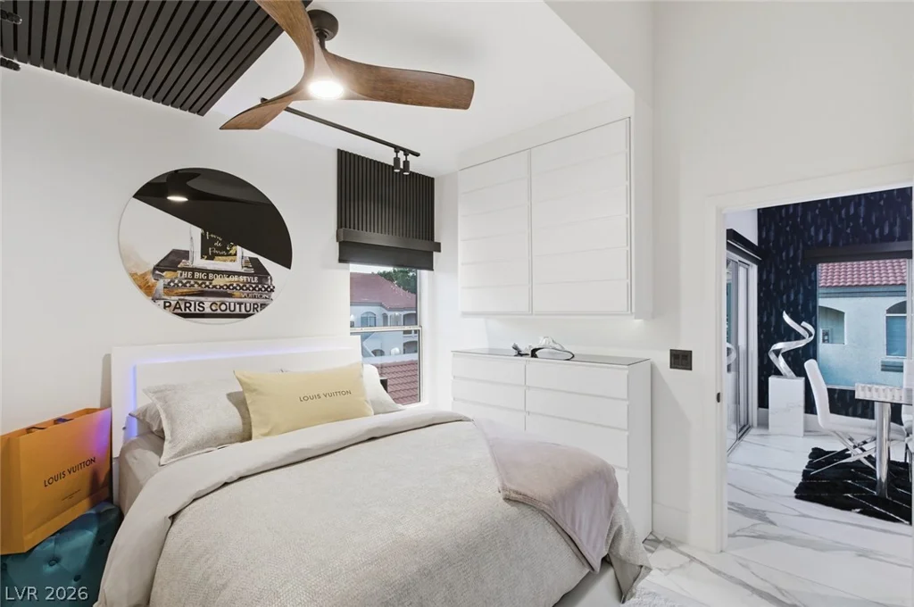 700 Carnegie, Henderson, NV 89052