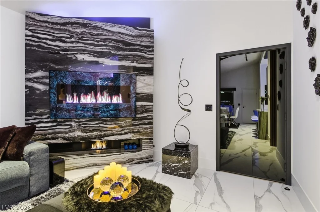 700 Carnegie, Henderson, NV 89052