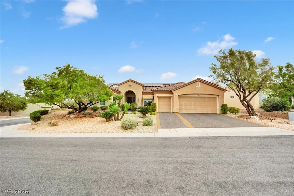 2910 Maffie, Henderson, NV 89052