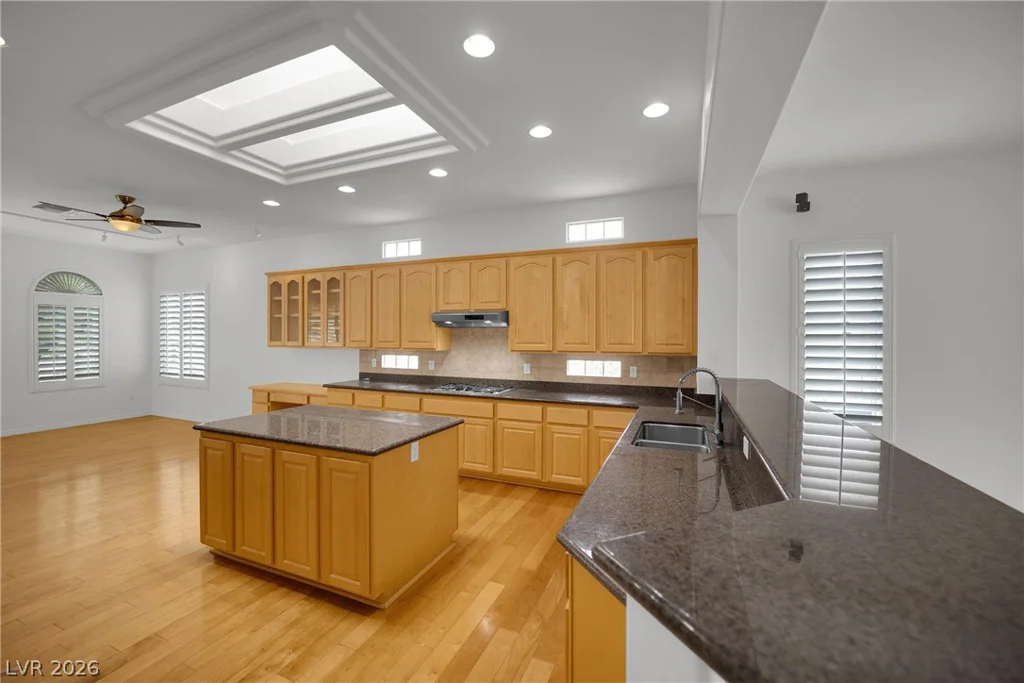 2910 Maffie, Henderson, NV 89052