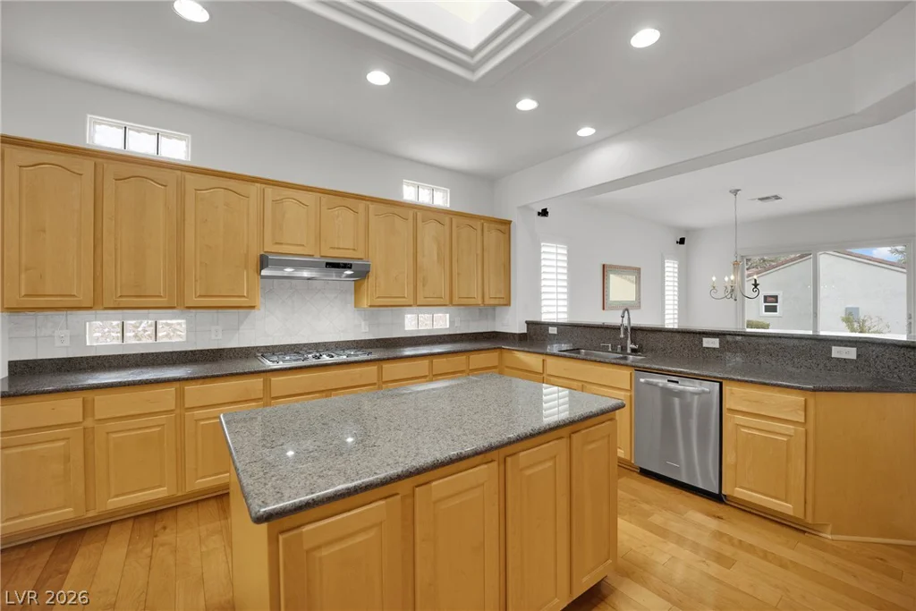 2910 Maffie, Henderson, NV 89052