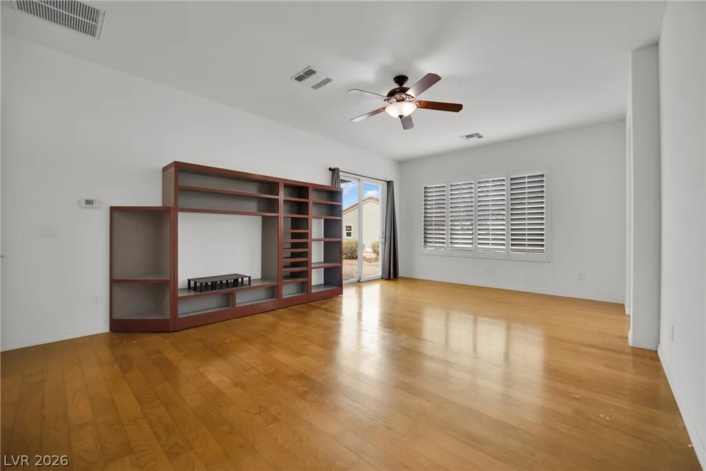 2910 Maffie, Henderson, NV 89052