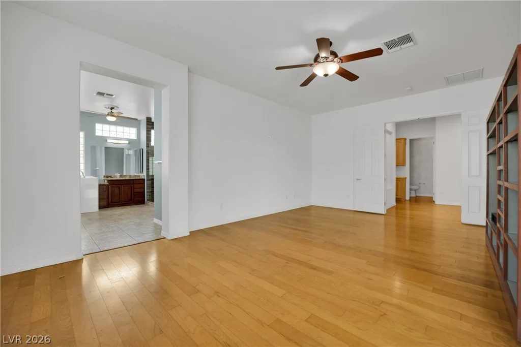 2910 Maffie, Henderson, NV 89052