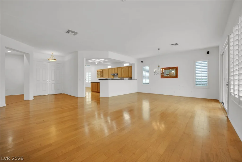 2910 Maffie, Henderson, NV 89052