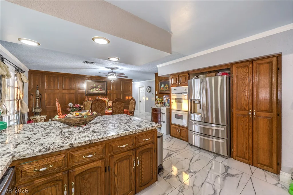 1963 Catalpa, Las Vegas, NV 89108