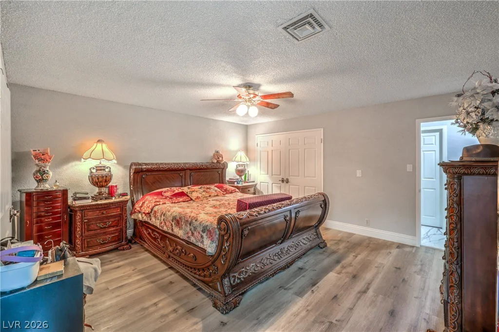 1963 Catalpa, Las Vegas, NV 89108