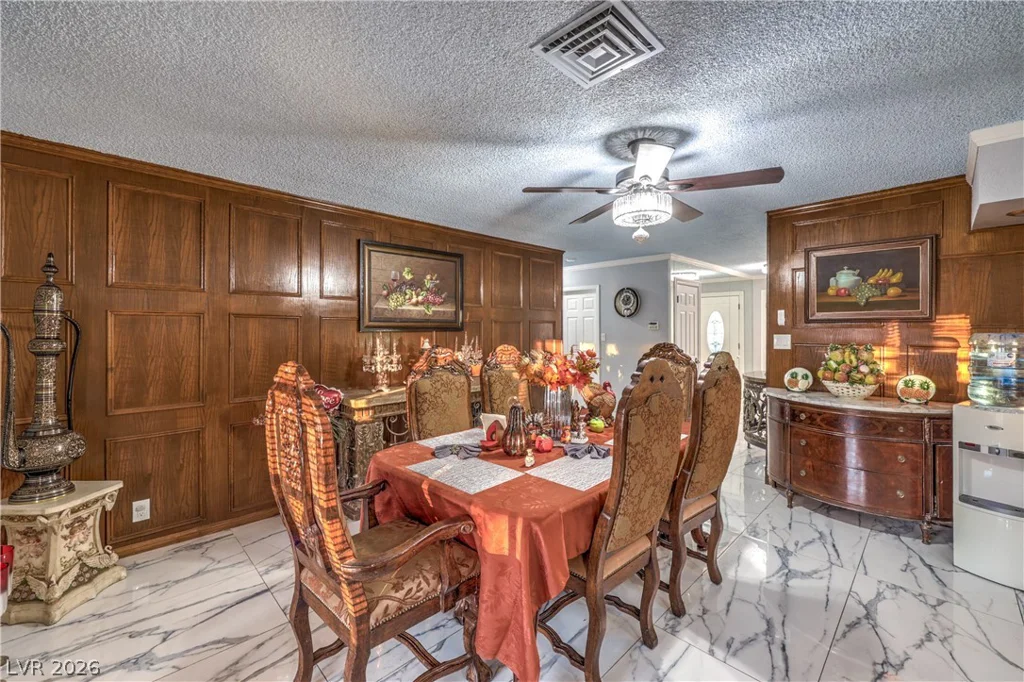 1963 Catalpa, Las Vegas, NV 89108