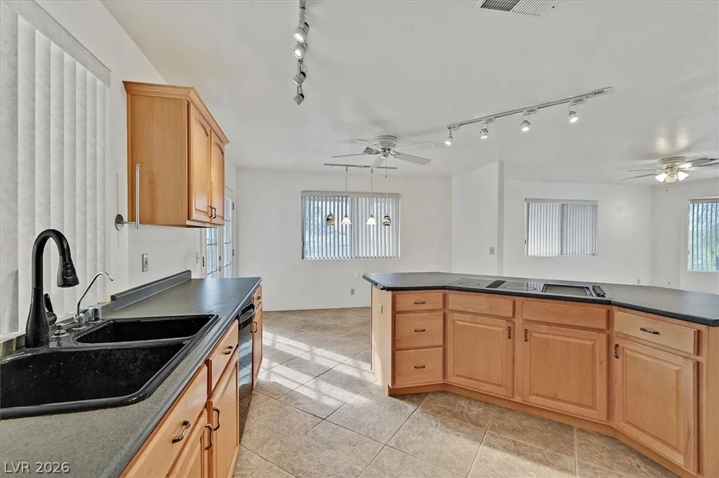 1671 Mustang, Henderson, NV 89002