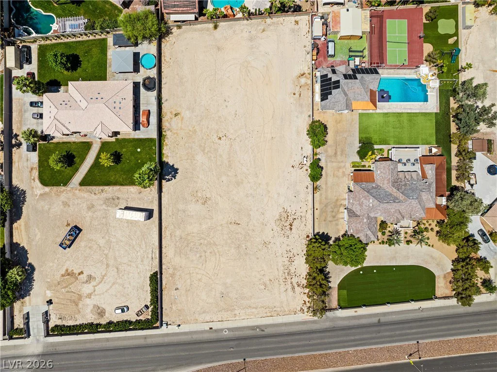 5200 Grand Teton, Las Vegas, NV 89131