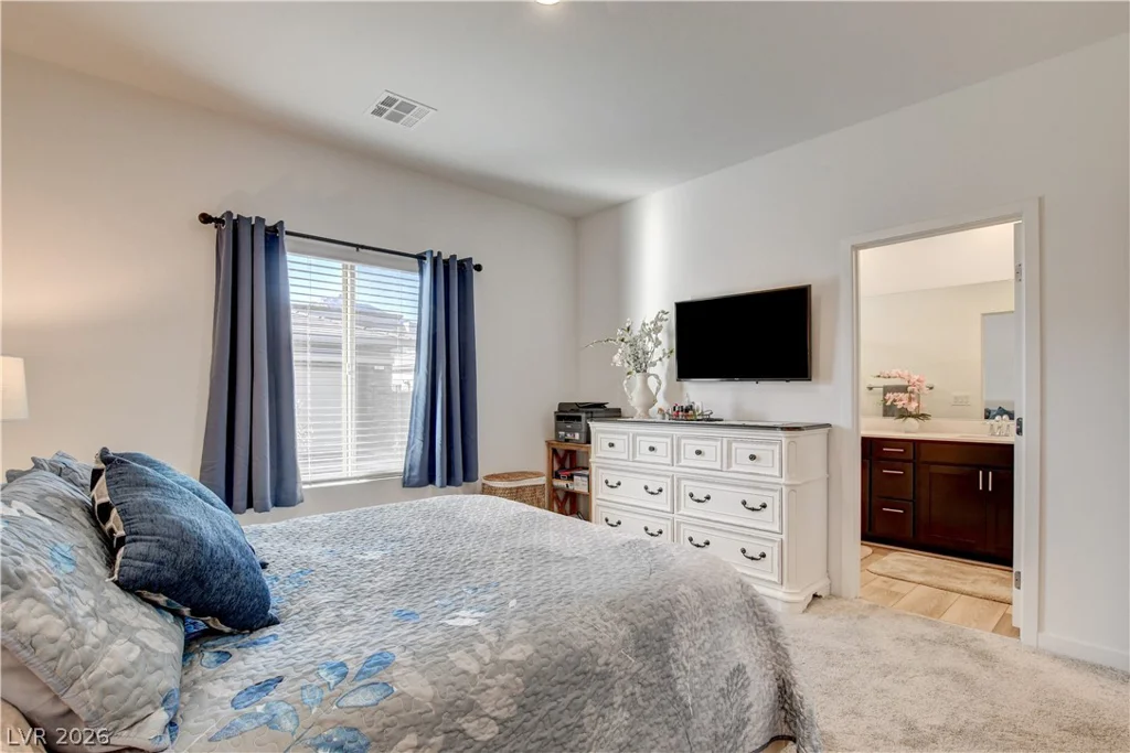 896 Regent Terrace, Las Vegas, NV 89138