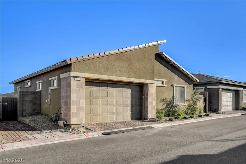 896 Regent Terrace, Las Vegas, NV 89138
