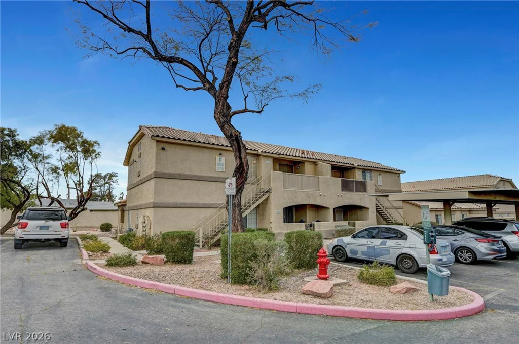 1401 Michael, Las Vegas, NV 89108