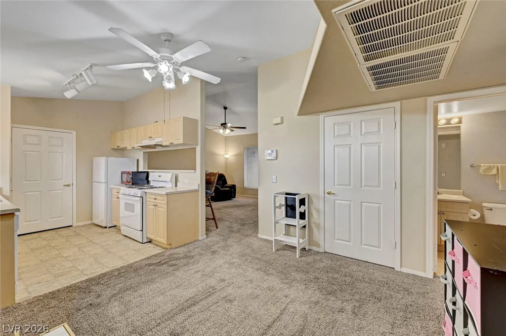 1401 Michael, Las Vegas, NV 89108