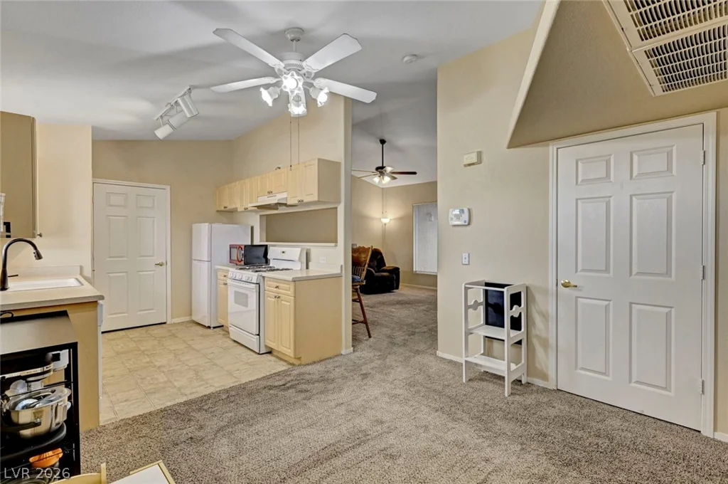 1401 Michael, Las Vegas, NV 89108