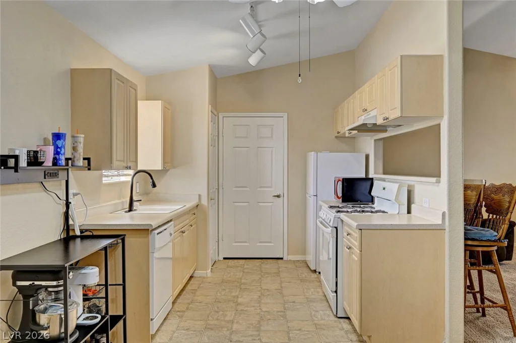 1401 Michael, Las Vegas, NV 89108