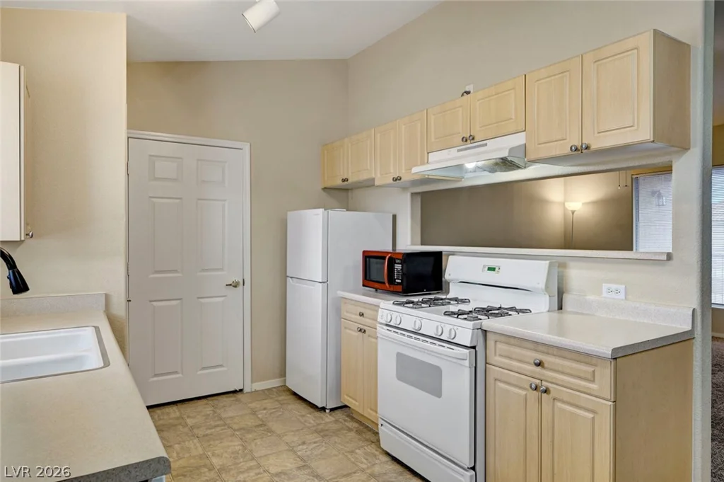 1401 Michael, Las Vegas, NV 89108