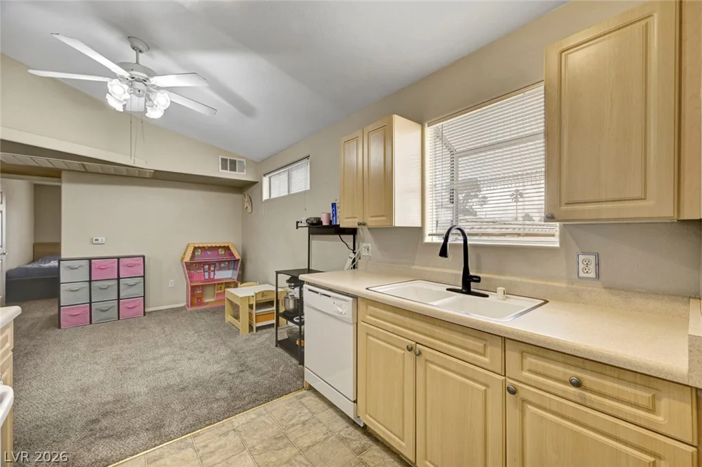 1401 Michael, Las Vegas, NV 89108