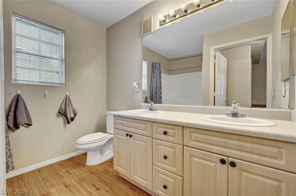 1401 Michael, Las Vegas, NV 89108