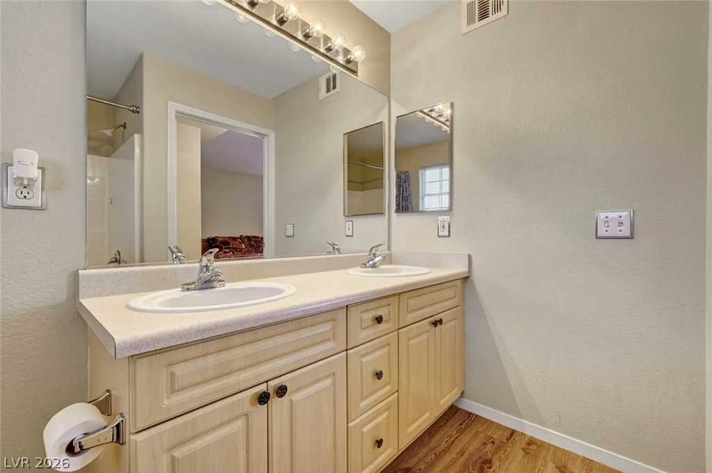 1401 Michael, Las Vegas, NV 89108
