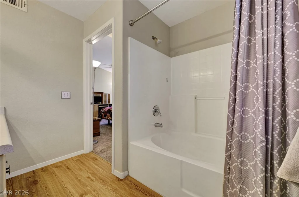 1401 Michael, Las Vegas, NV 89108