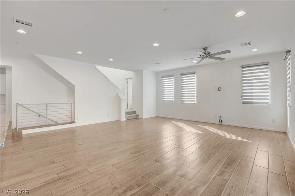 11273 Hidden Peak, Las Vegas, NV 89135