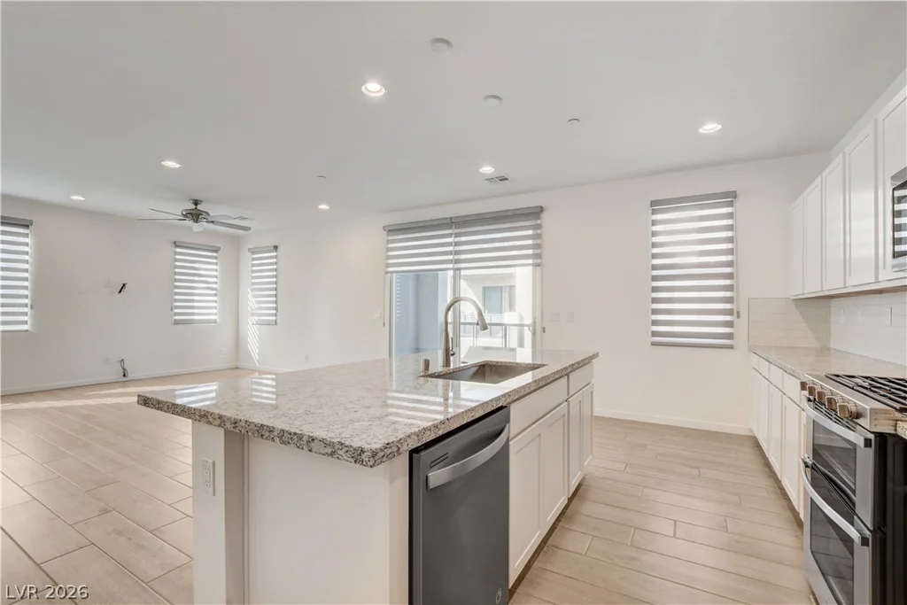 11273 Hidden Peak, Las Vegas, NV 89135