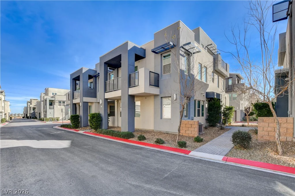 11273 Hidden Peak, Las Vegas, NV 89135