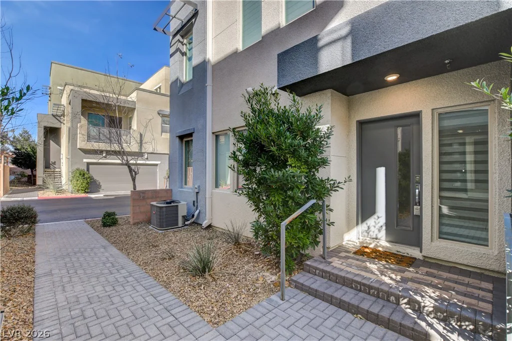 11273 Hidden Peak, Las Vegas, NV 89135