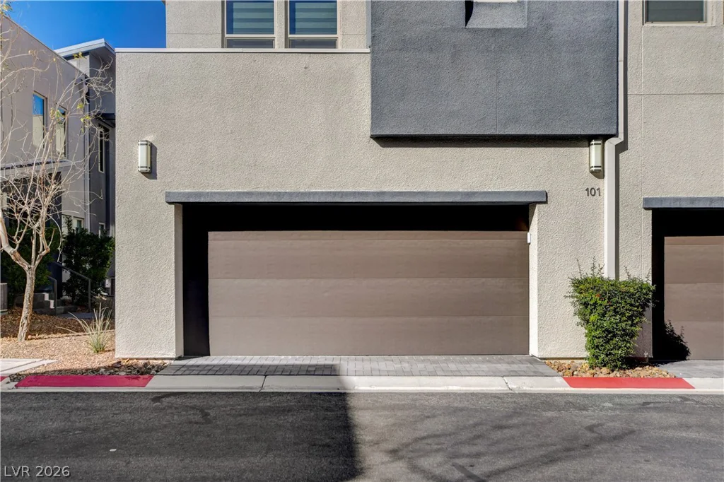 11273 Hidden Peak, Las Vegas, NV 89135