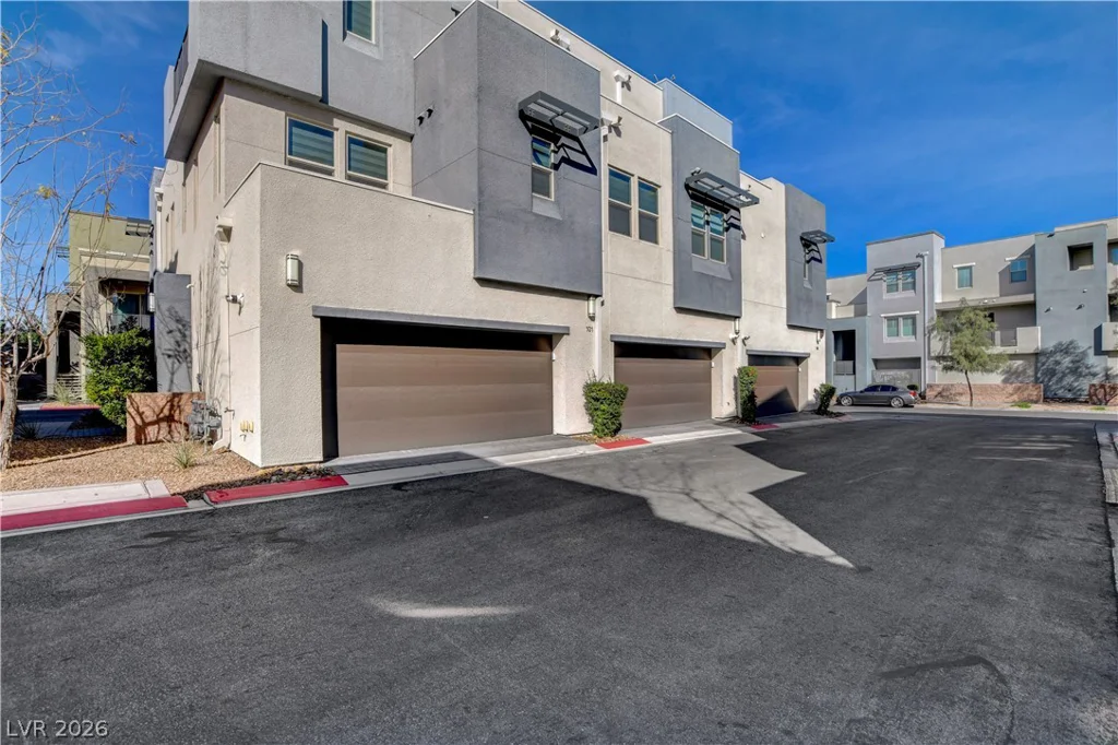 11273 Hidden Peak, Las Vegas, NV 89135