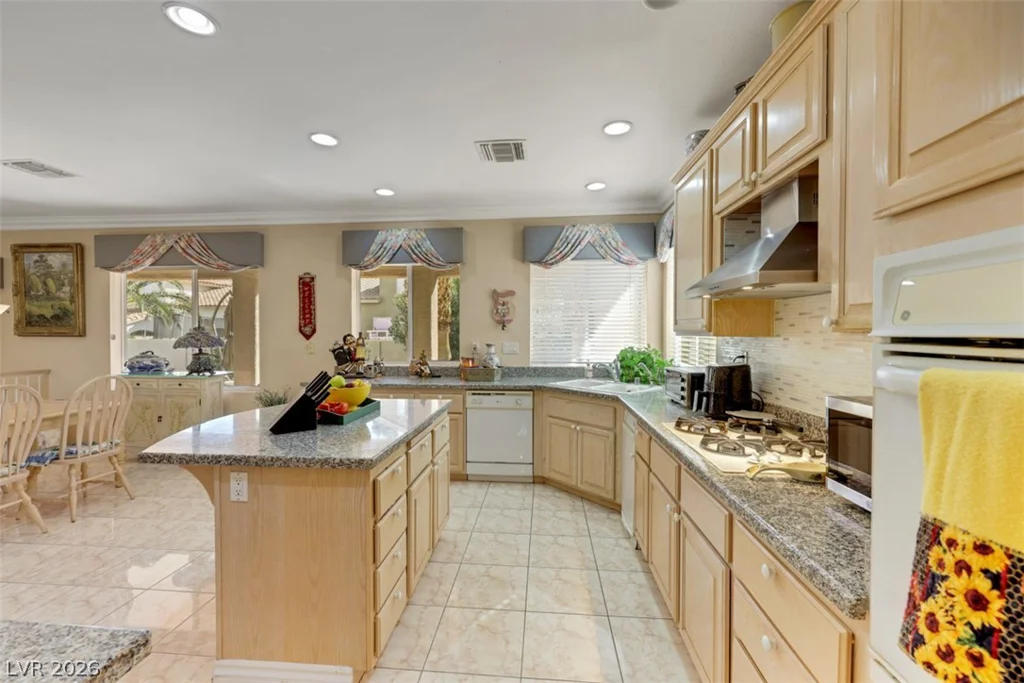 9591 Borgata Bay, Las Vegas, NV 89147