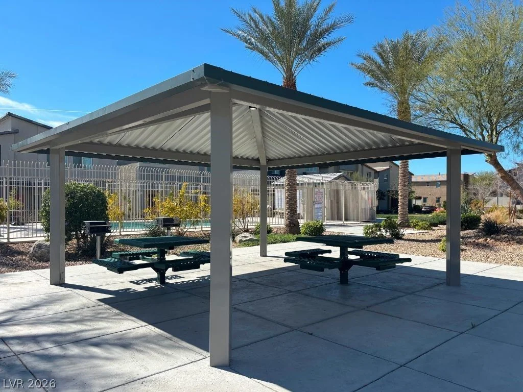7537 Crested Moon, North Las Vegas, NV 89084