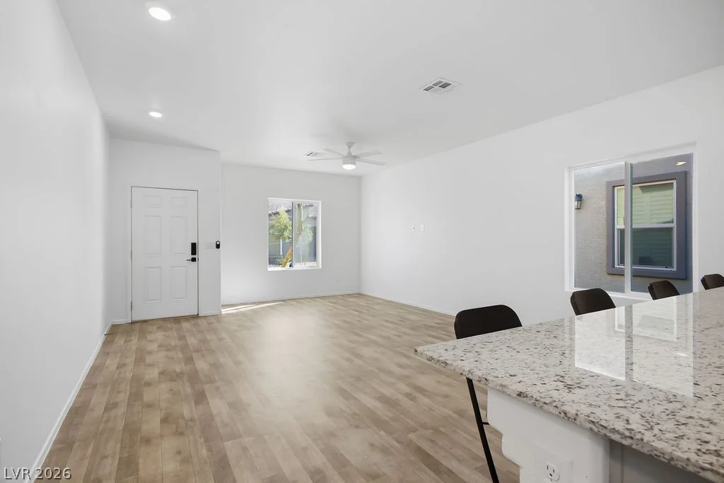 7537 Crested Moon, North Las Vegas, NV 89084
