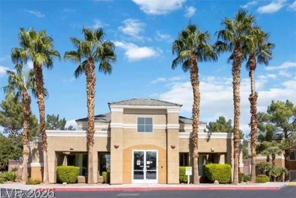 8070 Russell, Las Vegas, NV 89113