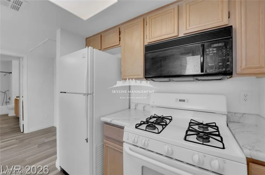 8070 Russell, Las Vegas, NV 89113