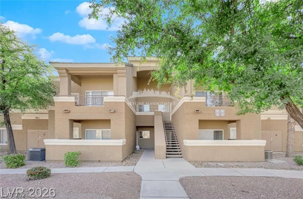 8070 Russell, Las Vegas, NV 89113