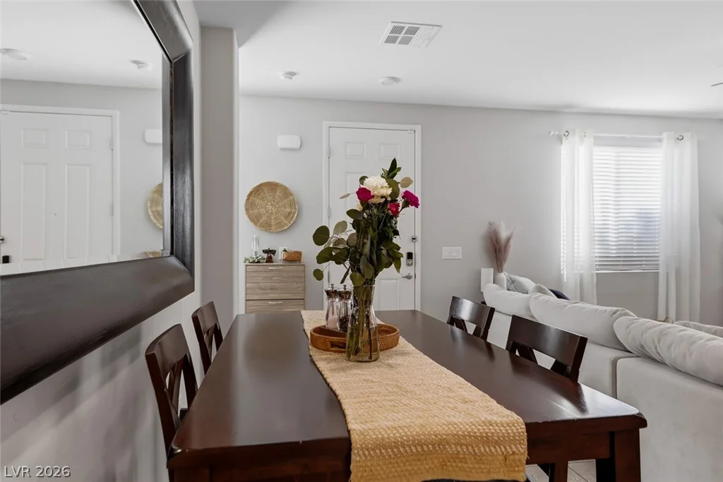 7313 Glistening Star, North Las Vegas, NV 89084