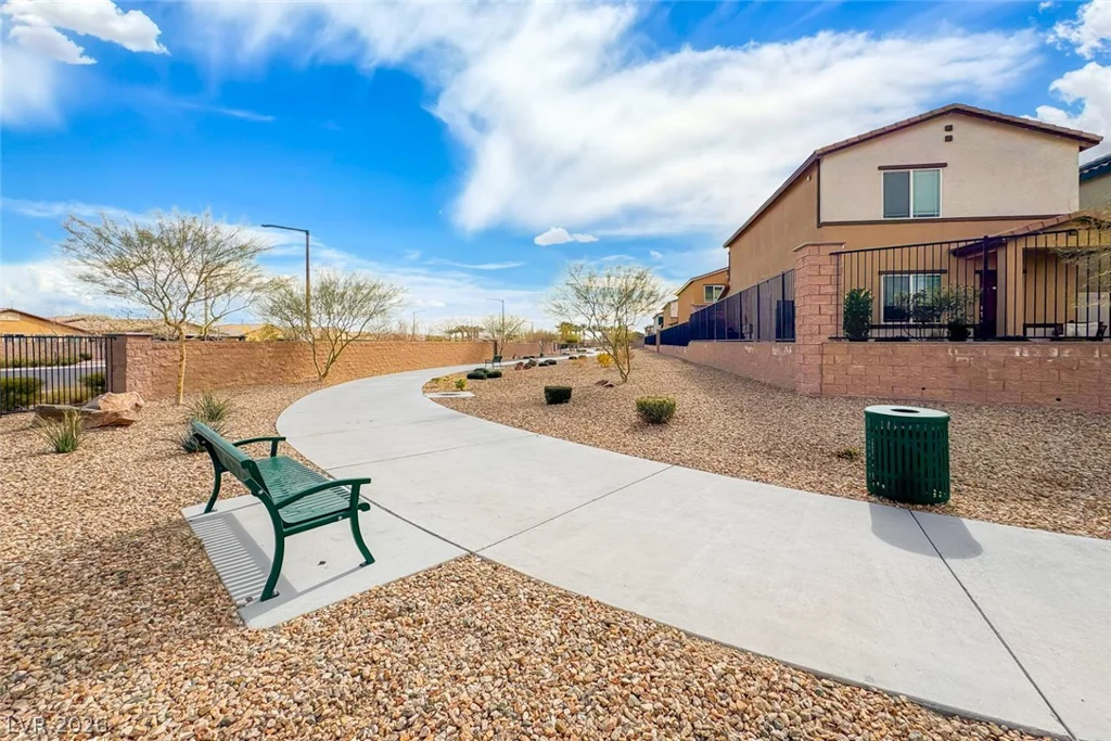 7313 Glistening Star, North Las Vegas, NV 89084