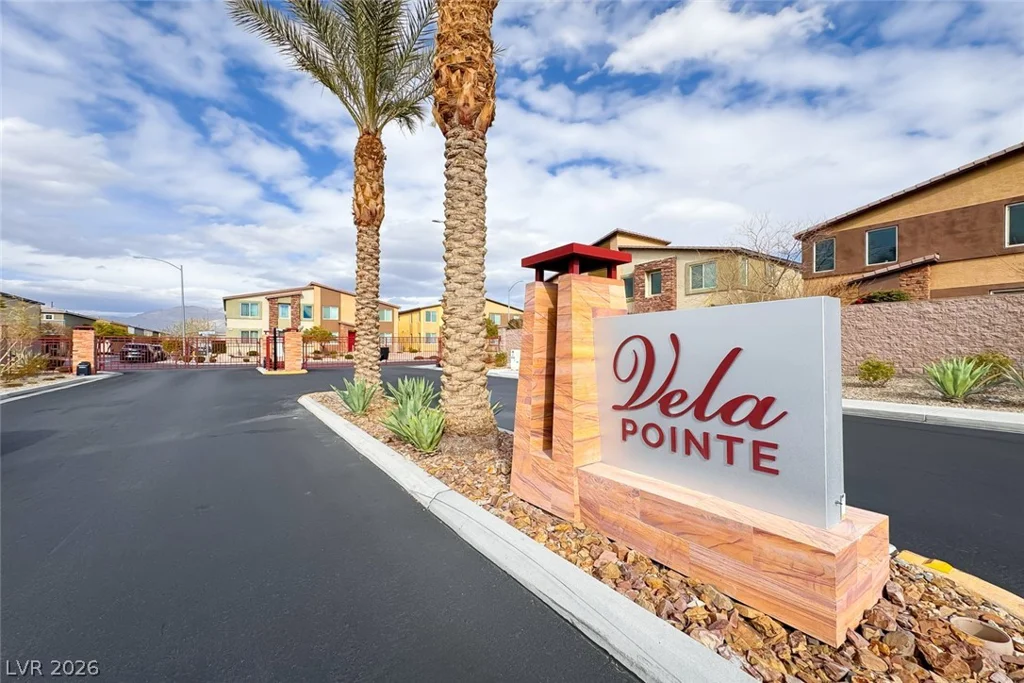 7313 Glistening Star, North Las Vegas, NV 89084