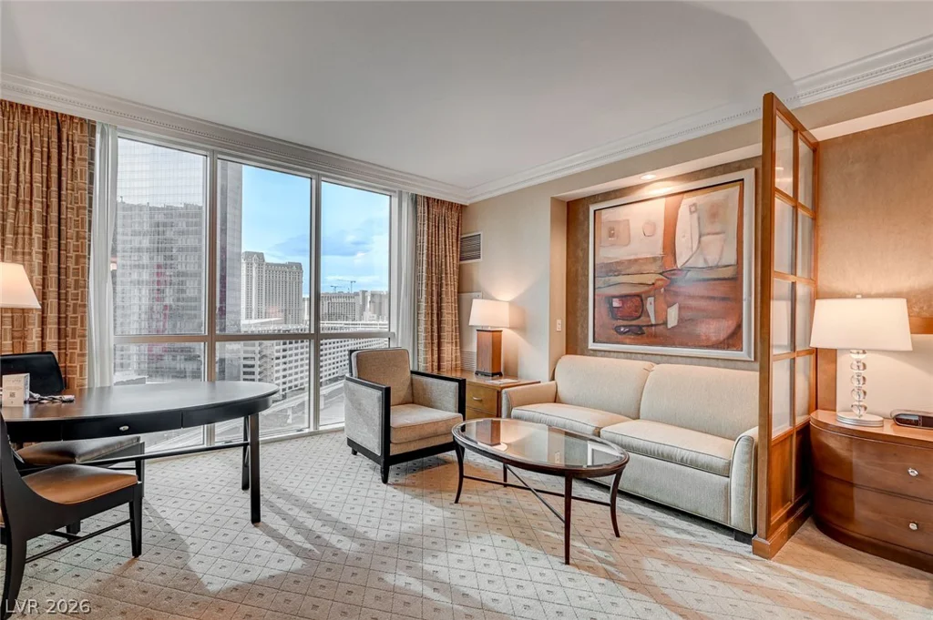125 Harmon, Las Vegas, NV 89109