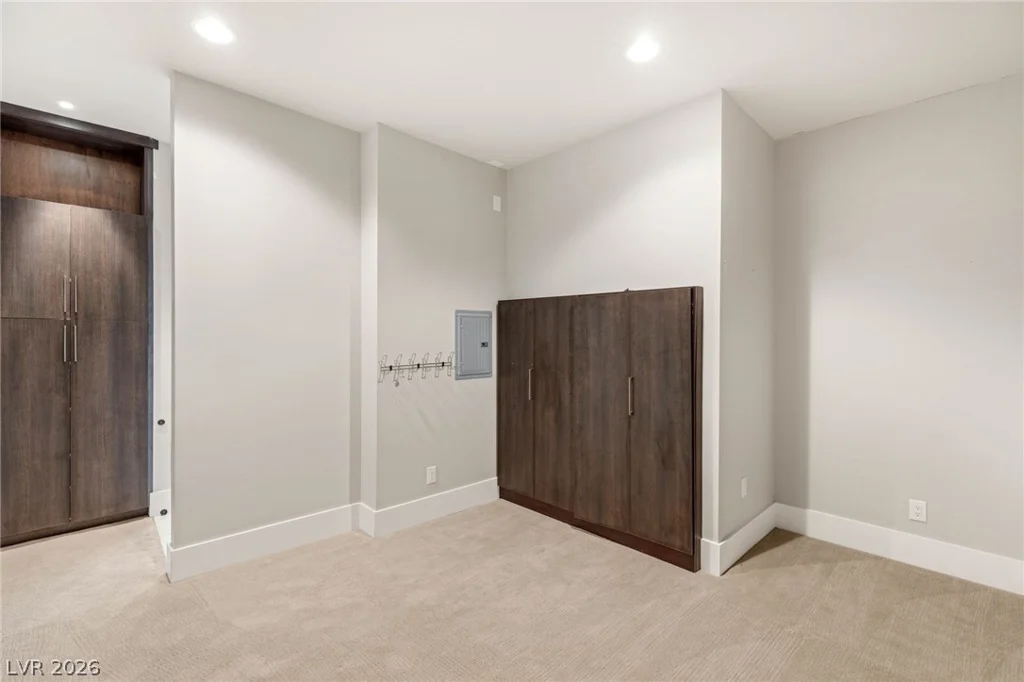 586 Lairmont, Henderson, NV 89012