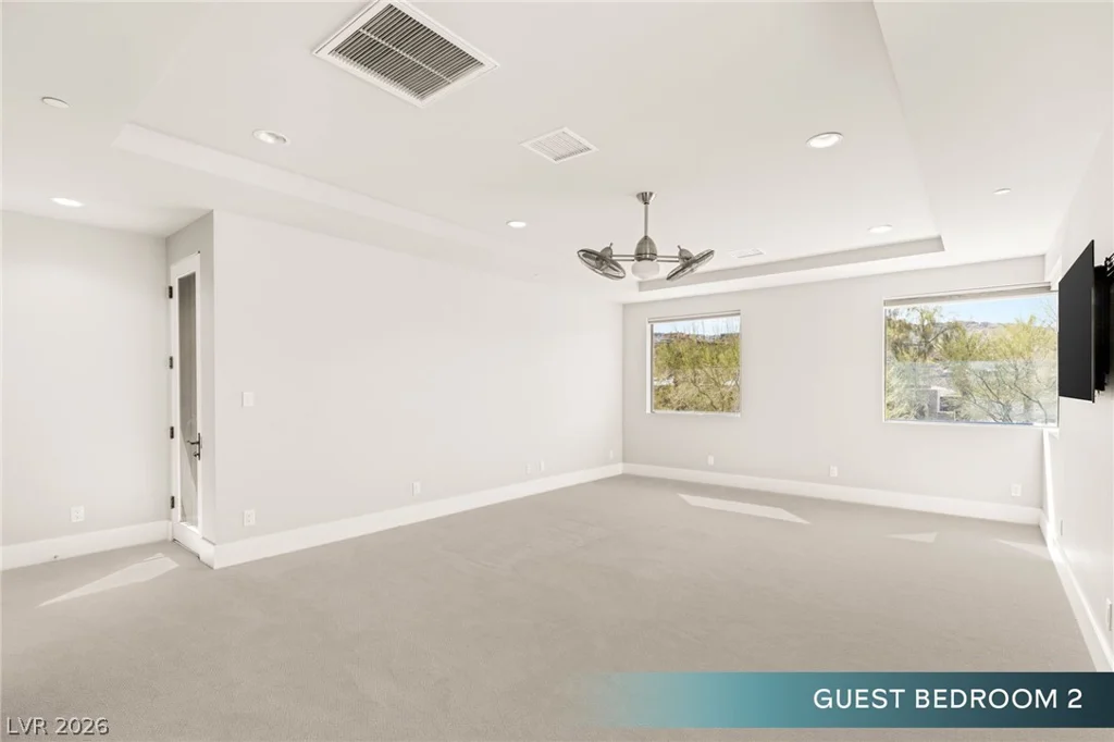 586 Lairmont, Henderson, NV 89012