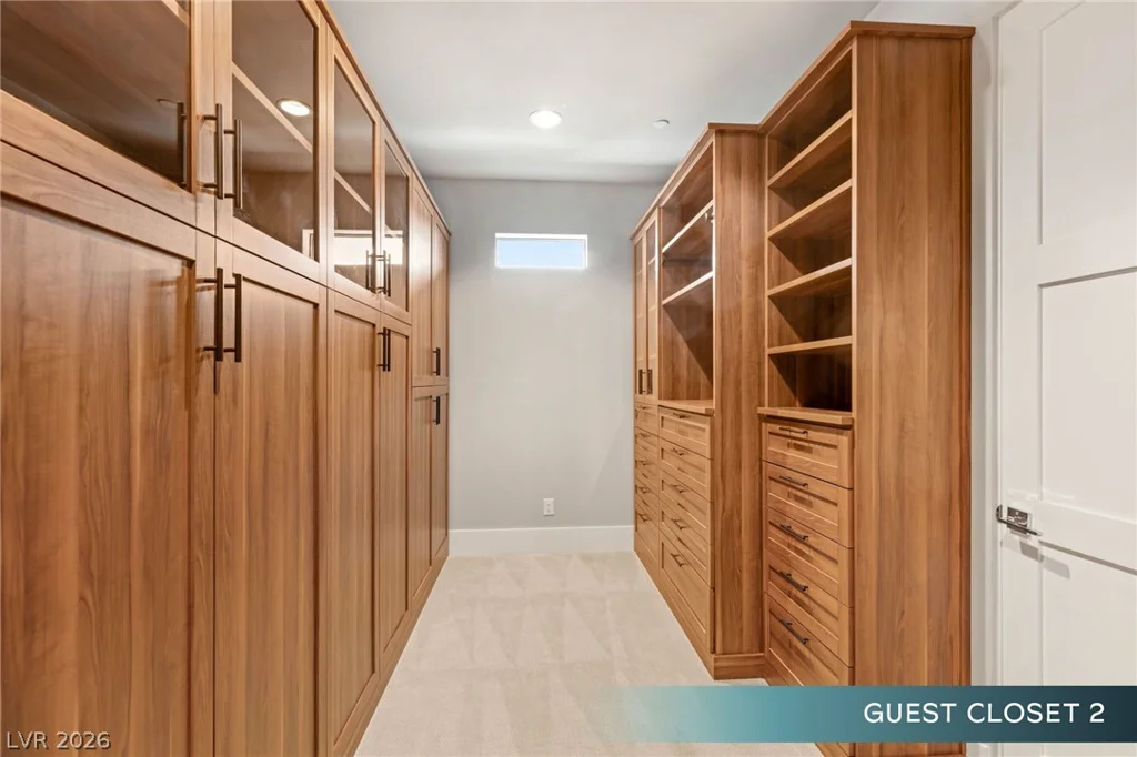 586 Lairmont, Henderson, NV 89012