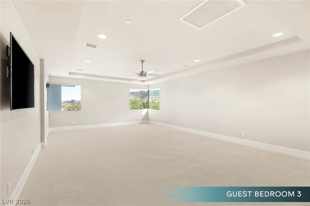 586 Lairmont, Henderson, NV 89012